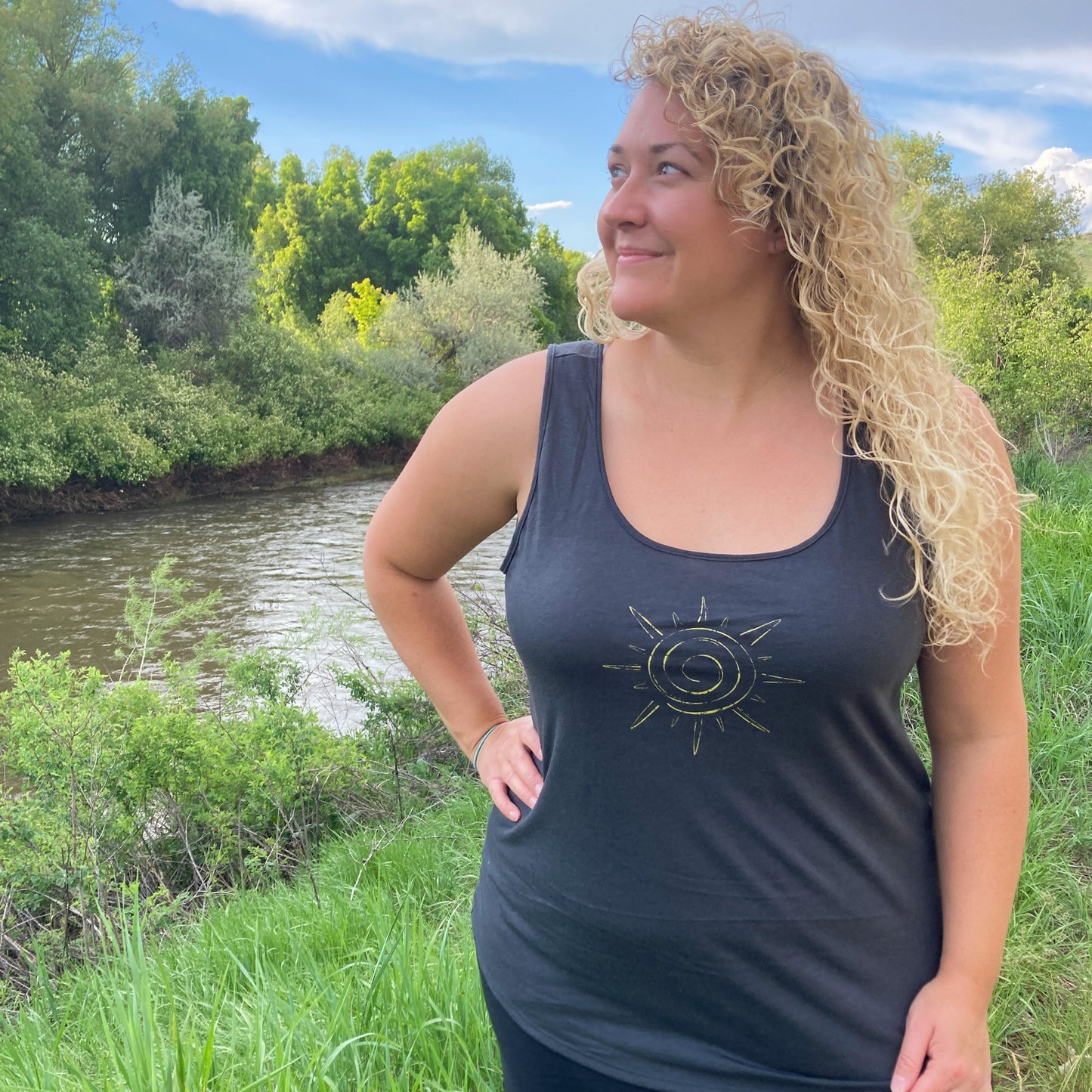 Sunshine Ladies Carefree Tank in Deep Grey