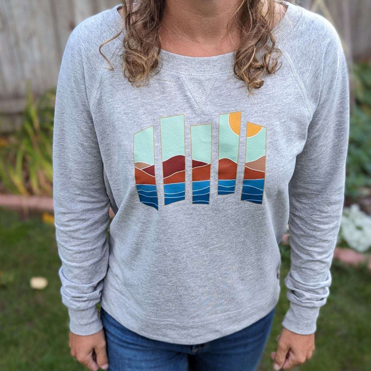 Pane Ladies Long Sleeve Terry in Light Grey