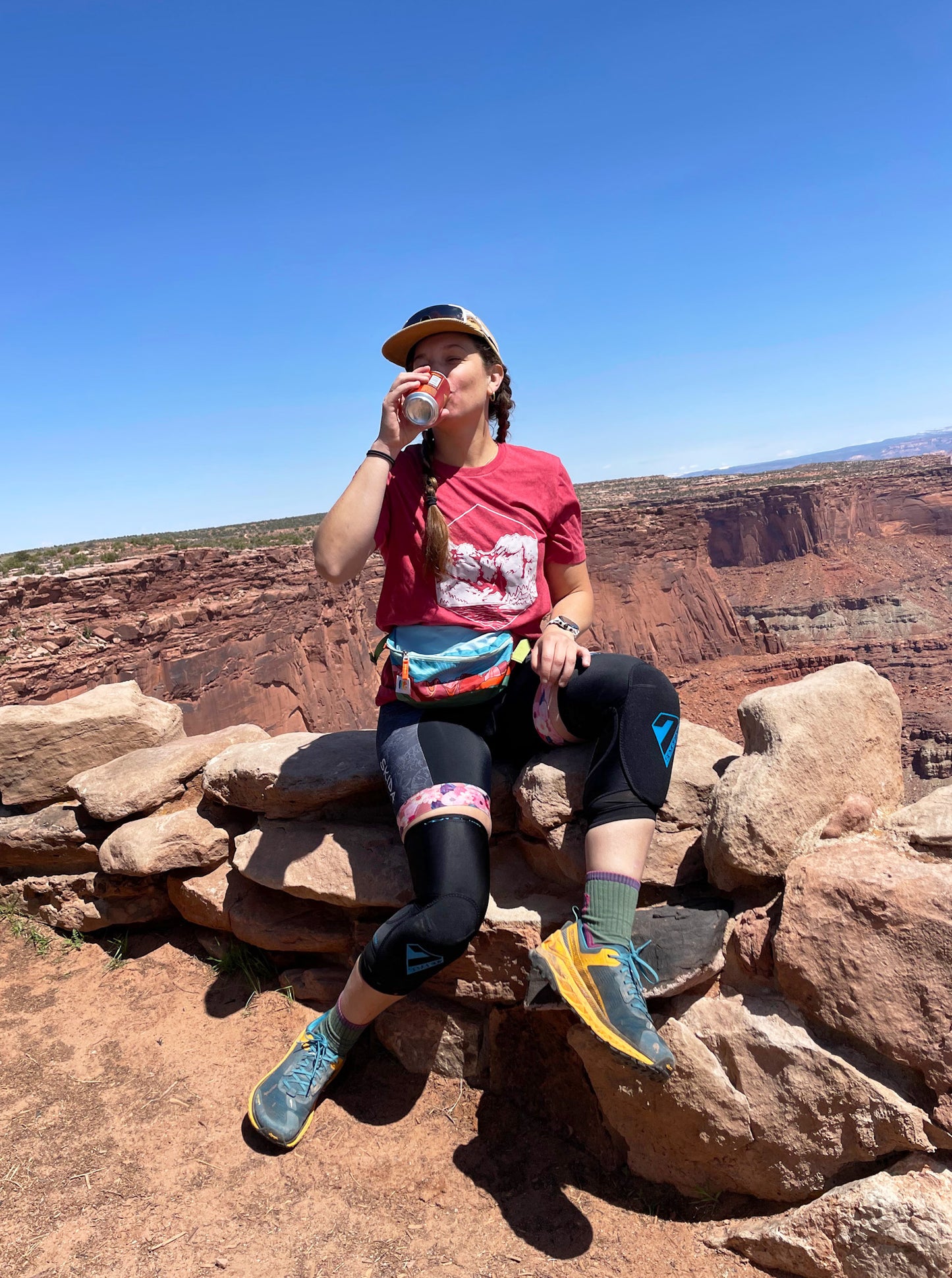 Victoria Unisex Tee in Heathered Cherry
