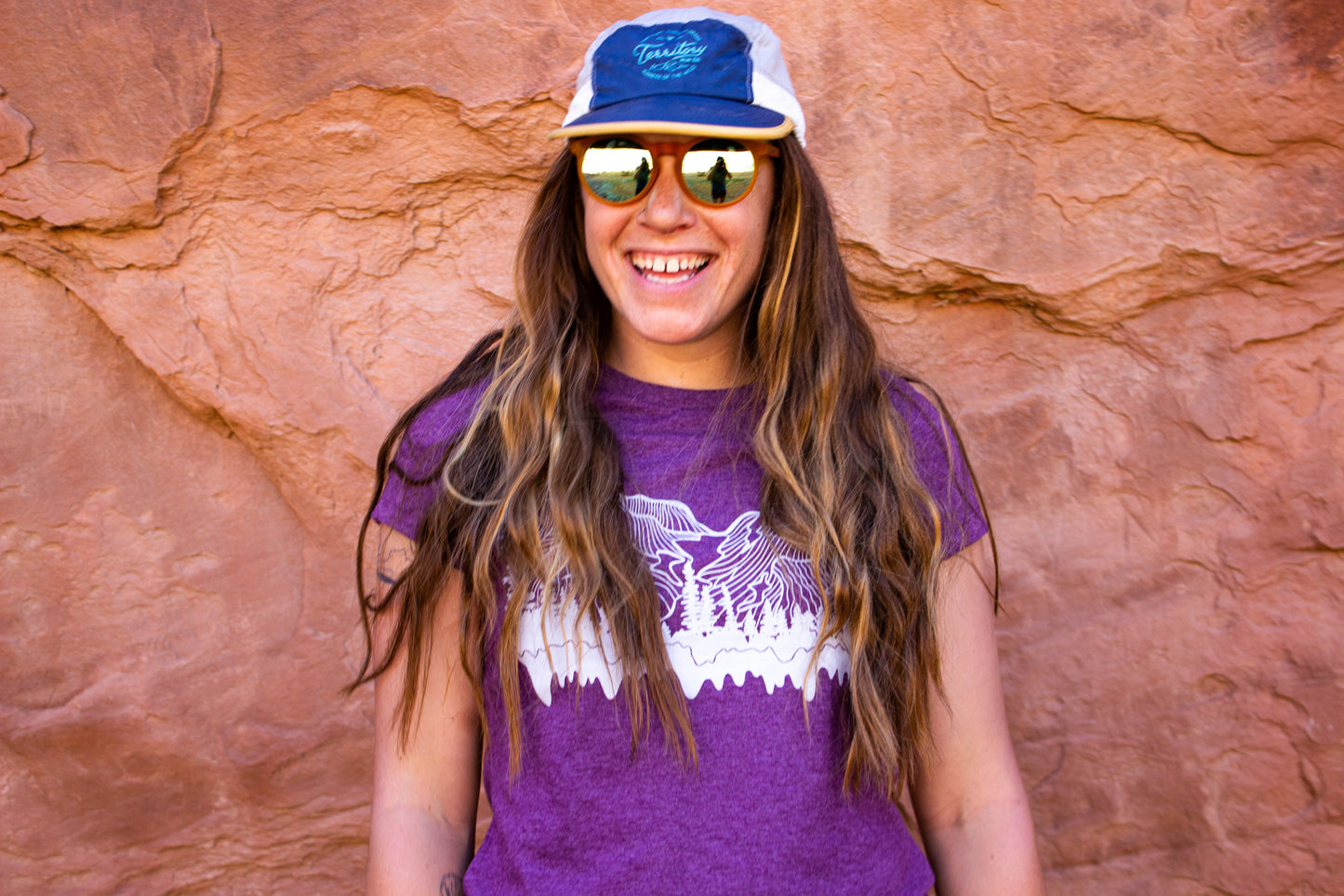 Moraine Ladies Tee in Heathered Eggplant