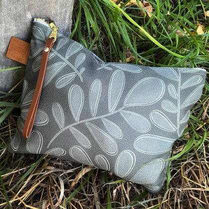 Branch Canvas Carry-All Bag